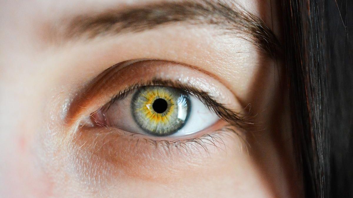 Trasplantes de córnea: ¿cuál es el método menos invasivo?